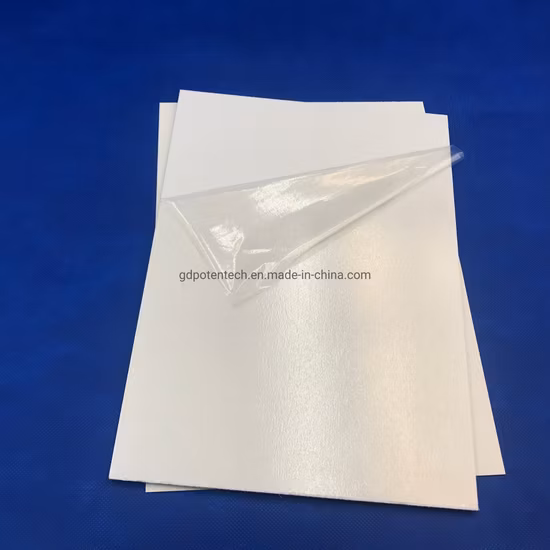 L'impression UV numérique et la stratification utilisent une feuille de PVC de 1 mm